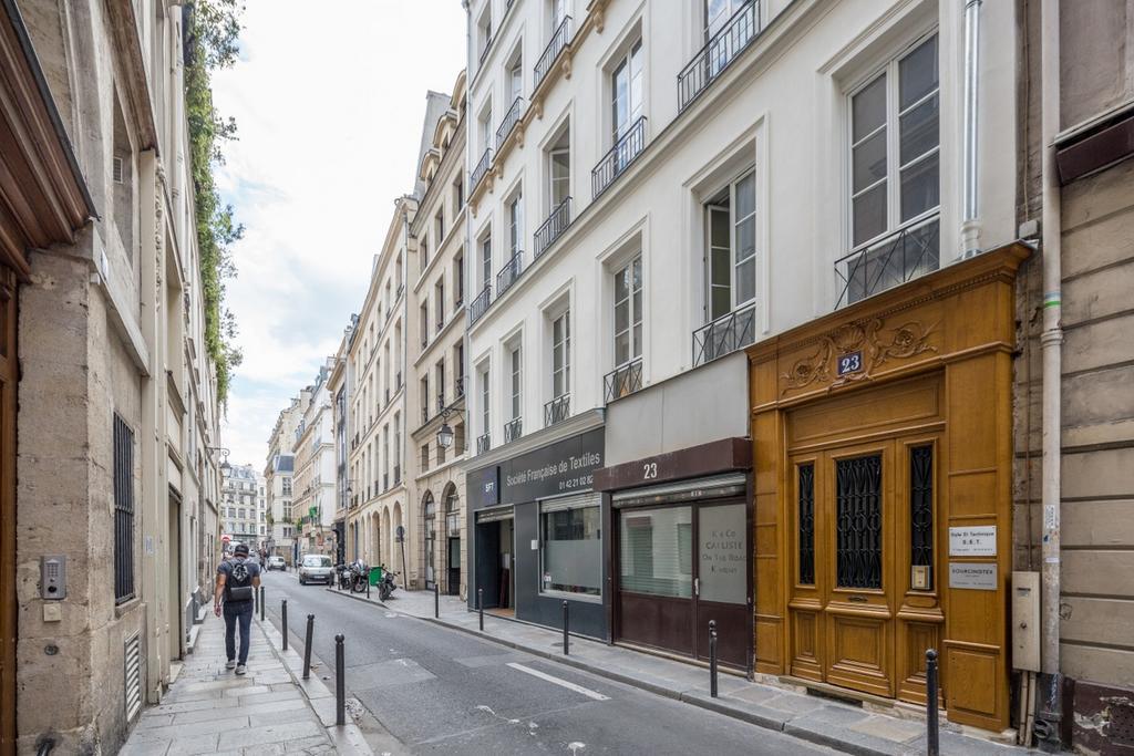 96 négyzetméteres, 3 hálószobás Apartman 1 fürdőszobával 2. - Louvre - Bourse területén Párizs Kültér fotó